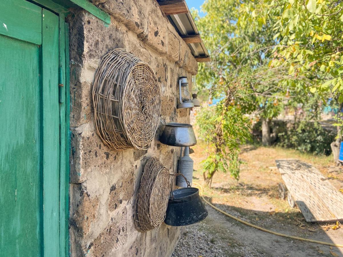 Noosh Guesthouse Ashnak Екстериор снимка